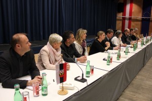 Wörgler Gemeinderat bei der öffentlichen Gemeindeversammlung am 19.11.2015