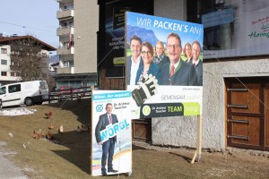 Wahlwerbung beim Karglbauern im Stadtzentrum.
