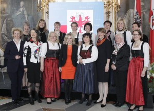Die am 14.3.2016 angelobten Bürgermeisterinnen von Tirol. Foto: Land Tirol/Frischauf