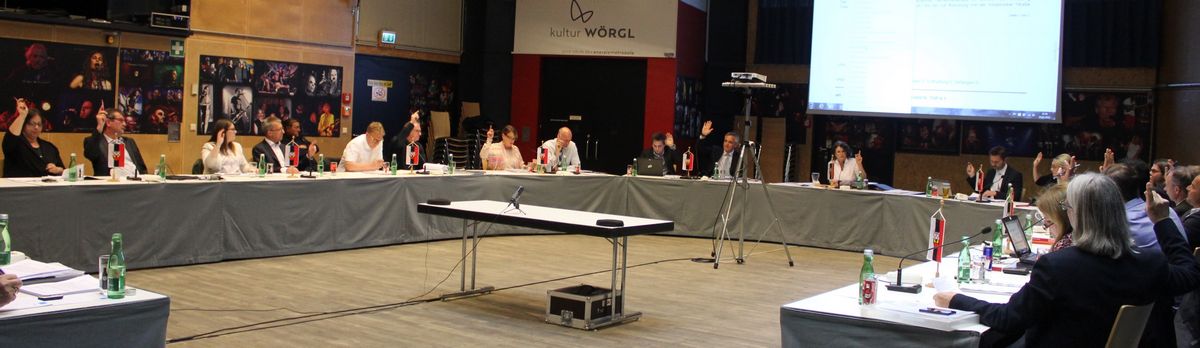 Der Wörgler Gemeinderat tagte am 10. Mai 2016. Foto: Veronika Spielbichler