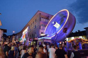 Jahrmarkt-Attraktionen gehören auch 2016 wieder zum Wörgler Stadtfest. Foto: Dabernig