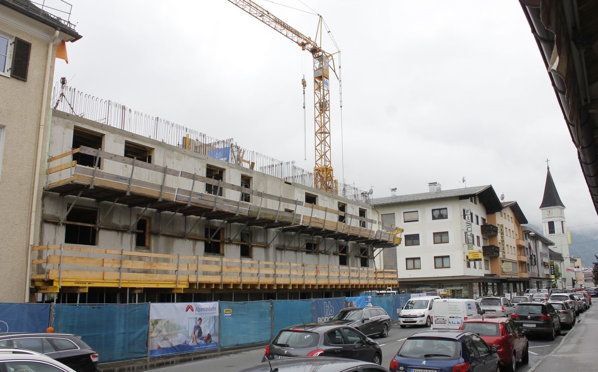 Salzburger Straße Wörgl Juni 2016. Foto: Veronika Spielbichler