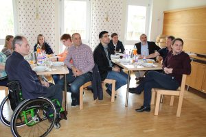Verein Atatürk Wörgl und Islamische Föderation Wörgl organisieren Mittagessen in der Wörgler Lebenshilfe am 12.4.2017. Foto: Veronika Spielbichler