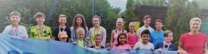 Die Preisträger der Wörgler Jugendstadtmeisterschaften im Tennis mit Jugendwart Petra Gratt (rechts). Foto: TC Wörgl