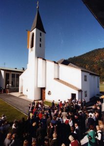 Am 15. Oktober 1978 wurde die Holzmeisterkirche in Bruckhäusl feierlich eingeweiht. Foto: Ascher