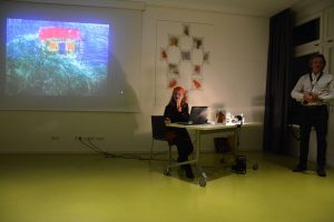 Brigitte Gmach - Reiseengel - Ausstellung und Lesung im Tagungshaus Wörgl am 18.1.2019. Foto: Veronika Spielbichler