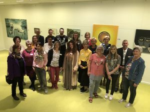 20 regionale KünstlerInnen präsentierten ihre Arbeiten bei der Vernissage der Ausstellung "Bunt gemischt", die noch bis 7. Juni 2019 im Tagungshaus Wörgl zu sehen ist. Foto: Tagungshaus