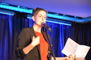 Poetry Slam am 10.8.2019 in der Zone Kultur.Leben.Wörgl. Foto: Veronika Spielbichler
