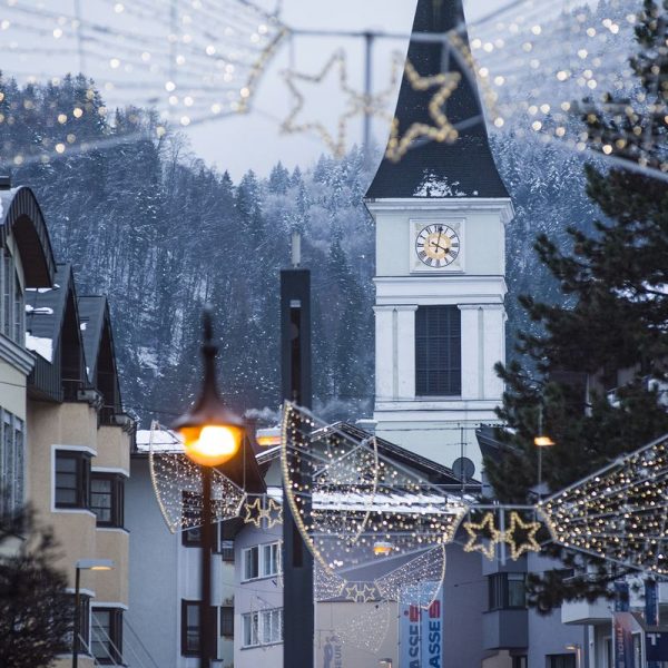 Auch 2019 wird die Wörgler Innenstadt wieder weihnachtlich beleuchtet. Foto: Dabernig