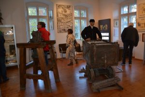 Wörgler Heimatmuseumsverein zu Besuch im Brixlegger Bergbau- und Hüttenmuseum. Foto: Veronika Spielbichler
