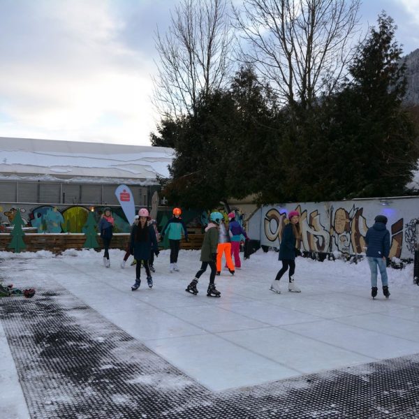 Kunsteislaufplatz in der Zone Wörgl im Dezember 2019. Foto: Veronika Spielbichler