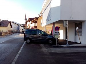 Parkplatzprobleme beim neuen Haus der Musik in Wörgl. Januar 2020. Foto: Veronika Spielbichler