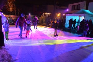 Kinder-Eisdisco am Kunsteislaufplatz in der Zone Wörgl im Januar 2020. Foto: Veronika Spielbichler