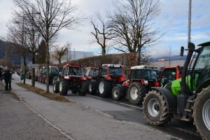 Bauern-Protestaktion am 26.2.2020 bei der SPAR-Zentrale in Wörgl. Foto: Veronika Spielbichler