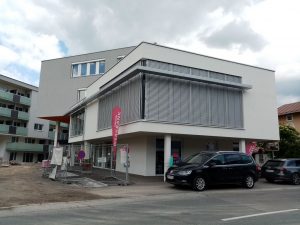Die Volkshilfe Werkbank hat ihren Gebrauchtmöbelmarkt in der Brixentaler Straße 14 in Wörgl wieder geöffnet und bietet ihre Dienstleistungen an. Foto: Veronika Spielbichler