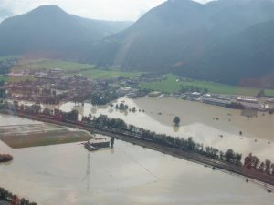 Luftaufnahme Inn-Hochwasser 2005. Foto: Flugrettung