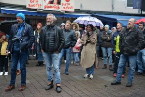 Kundgebung gegen Corona-Maßnahmen in Wörgl am 24.10.2020. Foto: Veronika Spielbichler