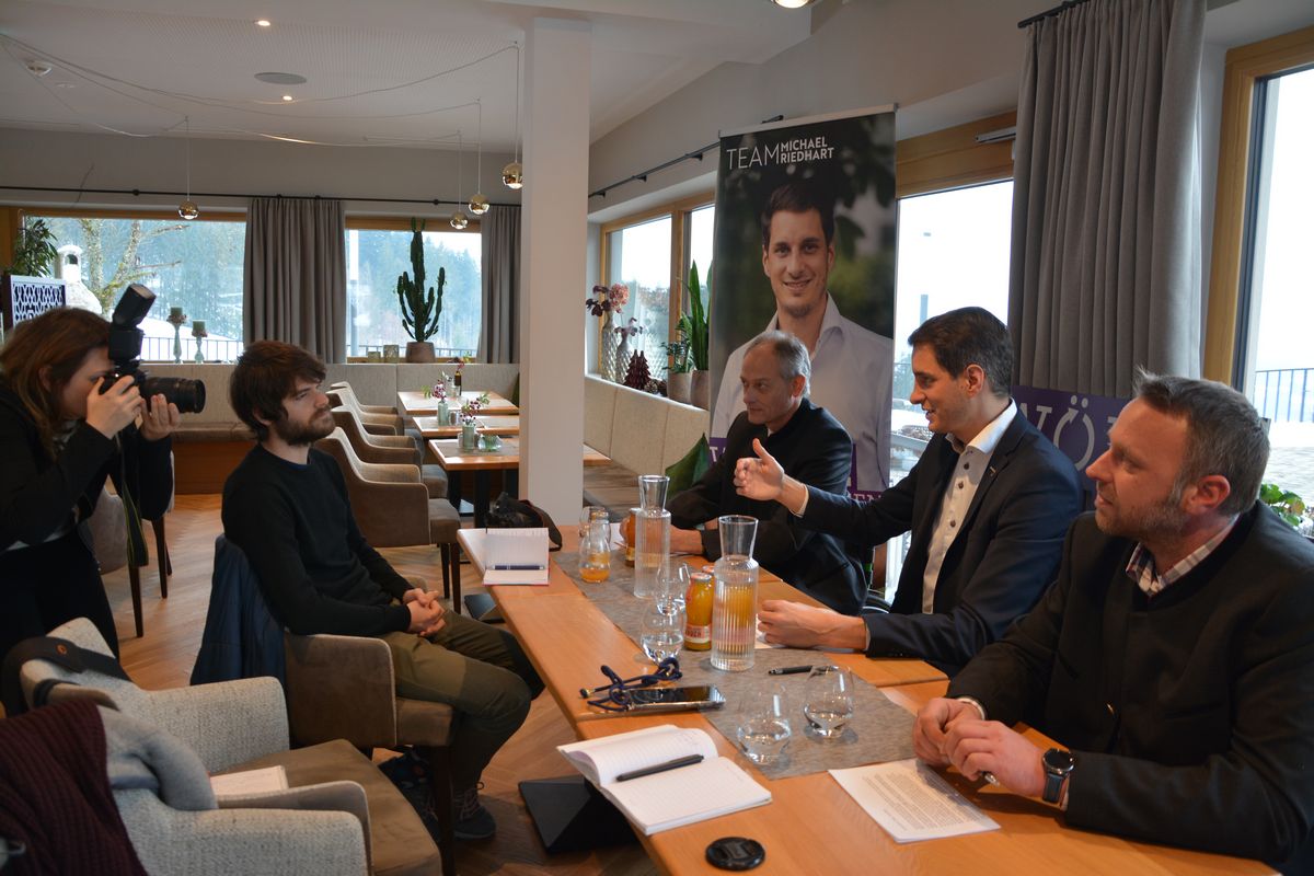 Pressekonferenz "Wörgl bewegen - Team Michael Riedhart" am 17.12.2021. Foto: Veronika Spielbichler