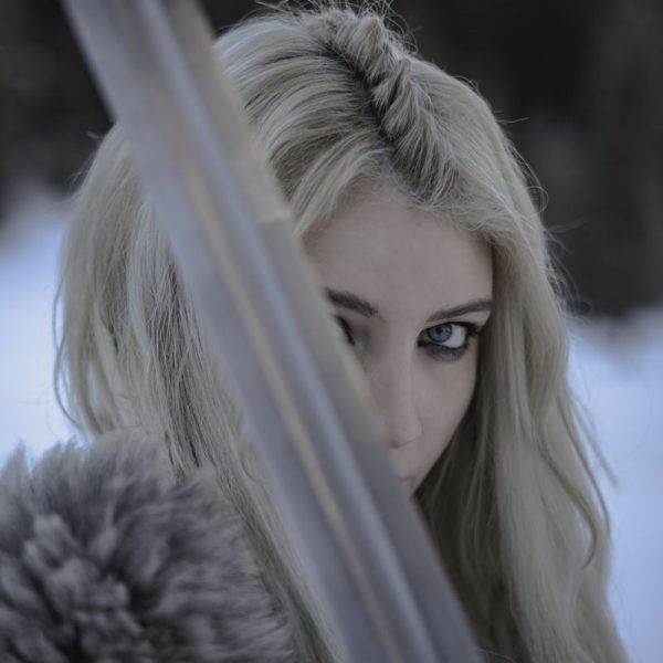 "Cold Soul" - unter diesem Titel veröffentlichte Magdalena Laiminger alias LUMINYA ihre bereits 5. Single, für deren Musikvideo sie auch selbst vor der Kamera stand. Foto: LUMINYA