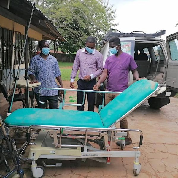 Medizinisches Equipment und Krankenhausbetten wurden mit dem letzten Container-Versand von Tirol nach Ghana gebracht. Foto: Privat
