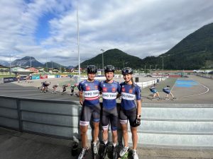 Die “local heroes” beim Europacup in der Wörgler Speedskate-Arena: v.l.n.r. Vanessa Herzog, Alexander Farthofer und Anna Petutschnigg. Foto: SC Lattella Wörgl