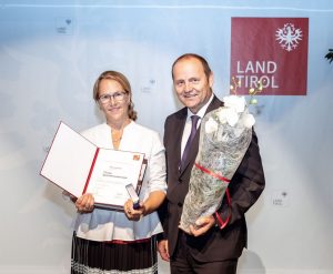 Dr. Katrin Petzer und LH-Stv. Josef Geisler. Foto: Land Triol
