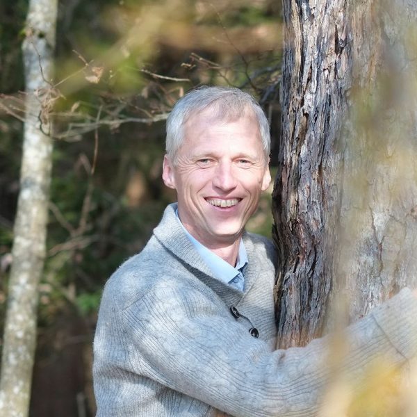 Der bekannte Holzbauexperte Erwin Thoma refereriert am 14. Oktober 2022 beim Netzwerk Handwerk in Hopfgarten. Foto: Thoma Holz GmbH