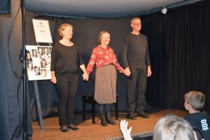 Julie M. - Biografie-Theater Gastspiel der Dorfbühne Telfes am 7.10.2022 in der Zone Kultur.Leben.Wörgl. Foto: Veronika Spielbichler