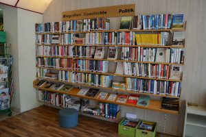 Öffentliche Bücherei Wörgl in neuen Räumlichkeiten - Juni 2023. Foto: Veronika Spielbichler