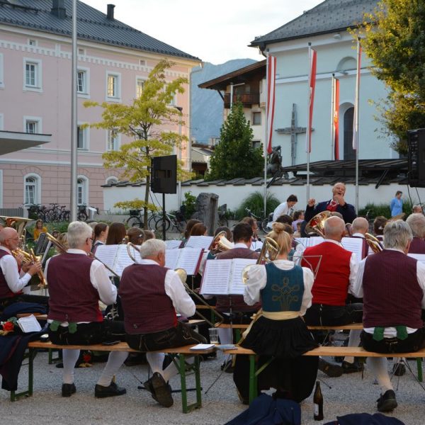 Platzkonzert der Stadtmusikkapelle Wörgl am 1.9.2023. Foto: Veronika Spielbichler