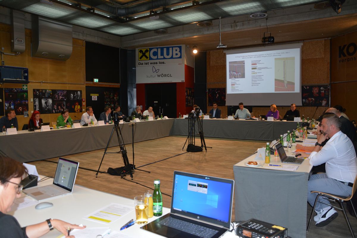 Wörgler Gemeinderat am 12.10.2023. Foto: Veronika Spielbichler