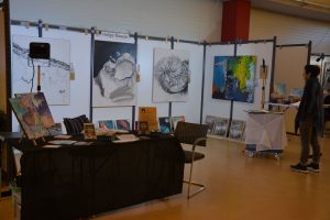 1. ARTirol Kunstmesse in Wörgl 3. November 2023. Foto: Veronika Spielbichler