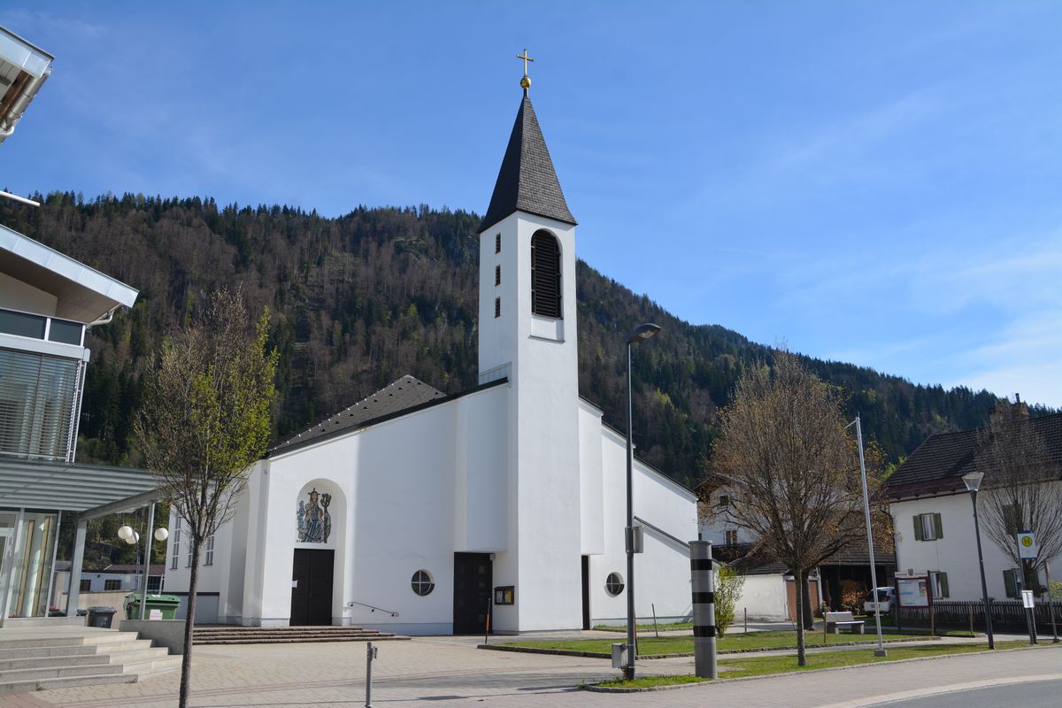 Pfarrkirche Bruckhäusl im April 2024. Foto: Veronika Spielbichler