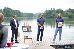 Das Land Tirol hat im Rahmen einer innovativen Untersuchung anhand von Wasserproben und der darin enthaltenen DNA den Artenreichtum in Tirols Seen untersucht. Foto: Land Tirol/Hörmann