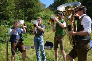 Theater auf der Alm am 10. August 2024 im Langen Grund in der Kelchsau. Foto: Veronika Spielbichler