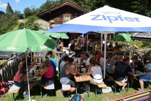 Theater auf der Alm am 10. August 2024 im Langen Grund in der Kelchsau. Foto: Veronika Spielbichler