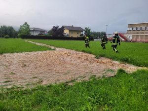 FF Wörgl Einsatzbericht. Foto: https://ff-woergl.at/index.php/2024/06/08/wasserschaeden-stadtgebiet-woergl/