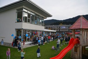 Eröffnungsfeier Volksschul- und Kindergartenerweiterung in Bruckhäusl am 25. Oktober 2024. Foto: Veronika Spielbichler