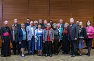 Ehrung der Erzdiözese 13.11.2024 für PfarrhelferInnen aus Wörgl und Bruckhäusl. Foto: Erzdiözese Salzburg (eds)/Hiva Naghshi