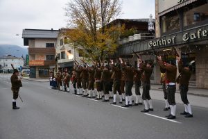 Kriegsopfer-Gedenken der Traditionsvereine am 3.11.2024 in Wörgl. Foto: Veronika Spielbichler