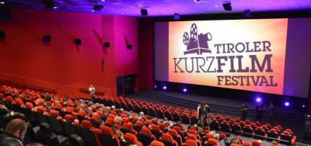 Am 1. Februar 2024 findet das 10. Tiroler Kurzfilmfestival im Cineplexx Wörgl statt. Foto: Veronika Spielbichler