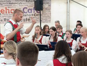 Platzkonzert der BMK Bruckhäusl beim Bruckhäusler Feuerwehrfest am 25. Mai 2025. Foto: Veronika Spielbichler