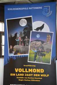 Pressekonferenz der Rattenberger Schlossbergspiele zu "Vollmond - Ein Land jagt den Wolf" am 21.5.2025. Foto: Veronika Spielbichler
