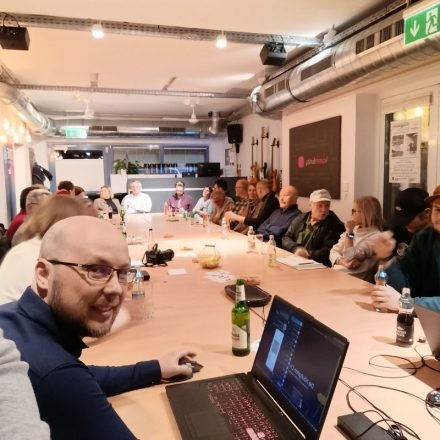 Am Mittwoch, 25. Juni 2025 findet der letzte CryptoCircle des Unterguggenberger Institutes als Themenabend in der Zone Wörgl statt. Foto: Veronika Spielbichler