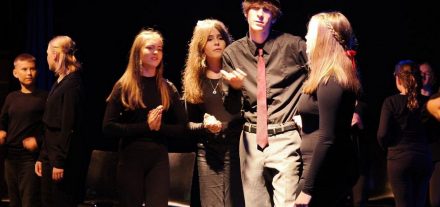 Die Academia Vocalis lädt in Wörgl wieder zu Konzerten - am 11.7.2025 präsentieren sich ab 14 Uhr im Saal im Haus der Musik in Wörgl die TeilnehmerInnen des Jugend- und Kinder-Opernworkshops. Foto: Academia/Dabernig