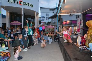 Gelungener Auftakt für den Guggi Kultur Sommer am 10. Juli 2025. Foto: Veronika Spielbichler