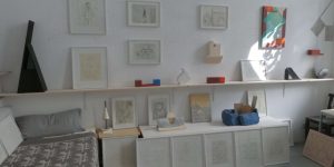 Am 3. Oktober 2025 wird die Ausstellung mit Arbeiten von Gottfried Hundsbichler in der Galerie am Stadtplatz in Wörgl eröffnet. Foto: Atelier Hundsbichler, Wien