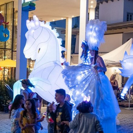 Die lange Einkaufsnacht am 5.9.2025 in Wörgl steht unter dem Motto "Nights of Lights". Foto: Dabernig