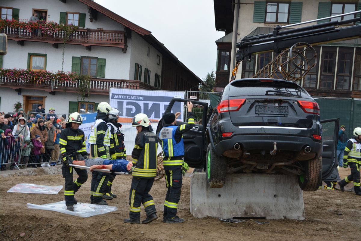 Jahreshauptübung der FF Wörgl am 25.10.2025 auf dem Baustellengelände Wörgl Mitte. Foto: Veronika Spielbichler