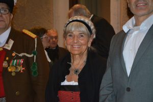 Festakt der Wörgler Traditionsvereine zum 80. Geburtstag von Maria Steiner am 17.10.2025. Foto: Veronika Spielbichler